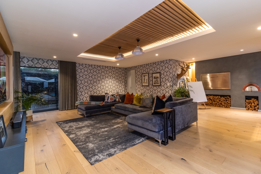 5 Bedroom Property for Sale in Pearl Valley at Val de Vie Western Cape